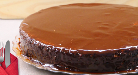 Bolo de Chocolate Sonho da Tia-Vó